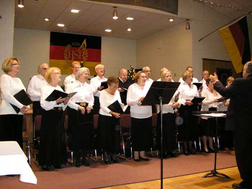 Full chorus in performance