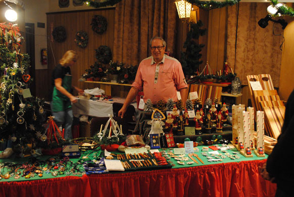 Christkindlmarkt performers